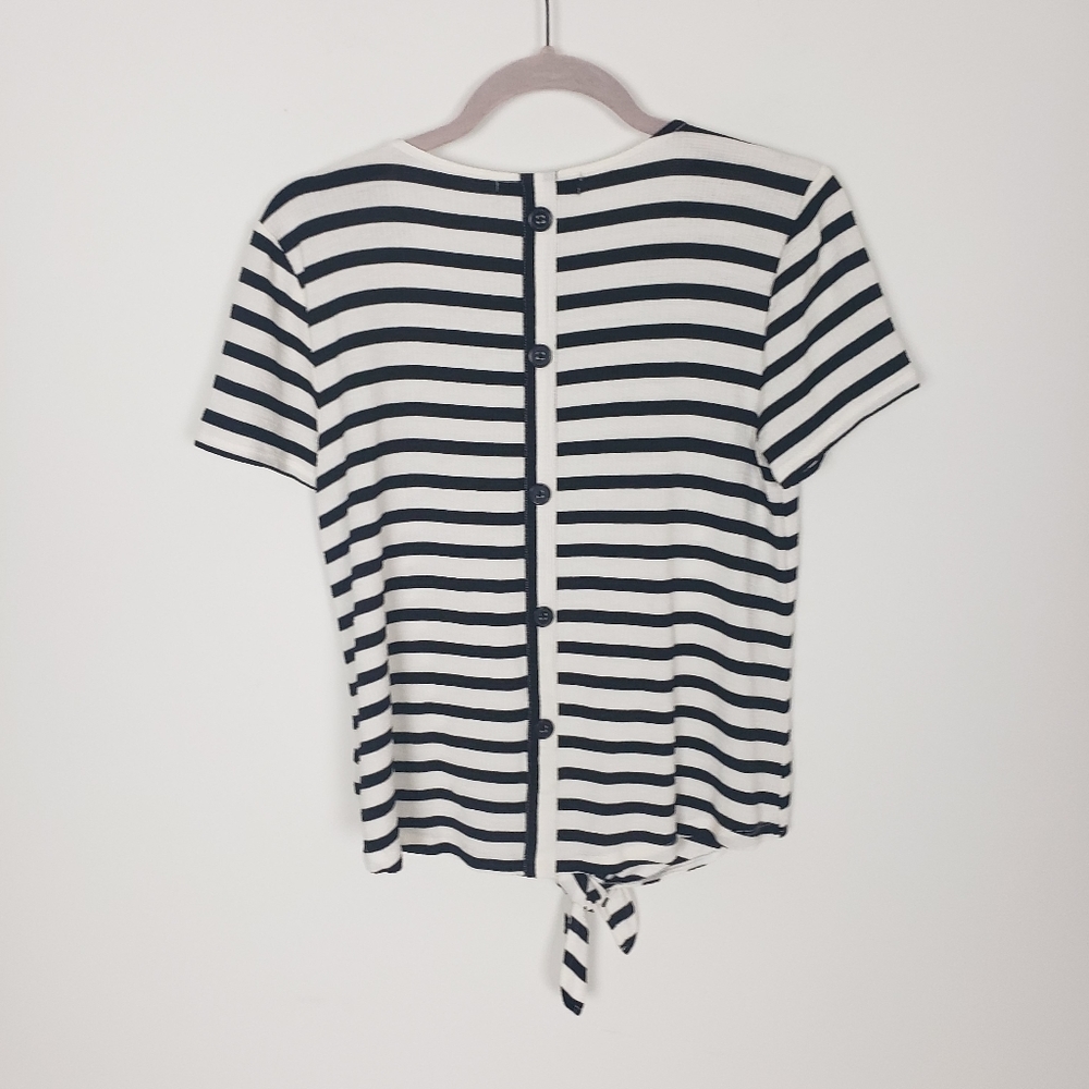 MARLED STRIPE TOP Button Detail - Picture 2 of 7